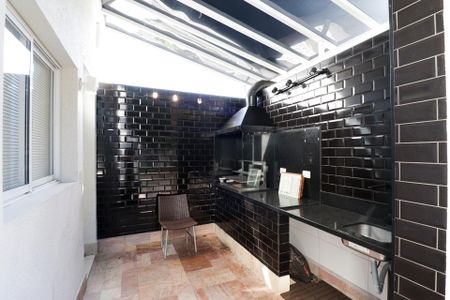 Apartamento à venda com 75m², 2 quartos e 1 vagaChurrasqueira