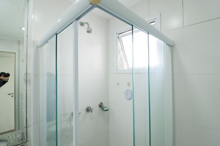 Apartamento à venda com 75m², 2 quartos e 1 vaga Apartamento à venda com 75m², 2 quartos e 1 vagaBanheiro da Suíte