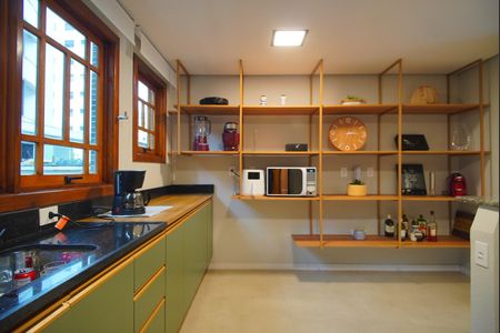 Apartamento à venda com 110m², 2 quartos e 2 vagasCozinha