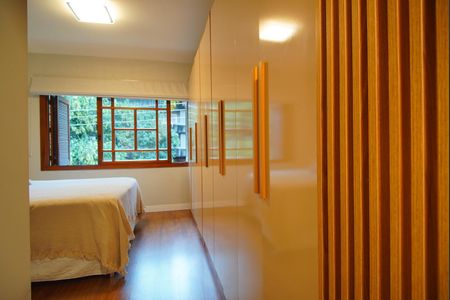 Apartamento à venda com 110m², 2 quartos e 2 vagasSuíte