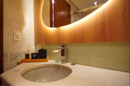 Apartamento à venda com 110m², 2 quartos e 2 vagasBanheiro Corredor