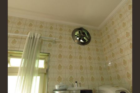 Casa à venda com 189m², 2 quartos e 2 vagasCozinha