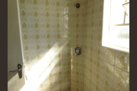 Casa à venda com 189m², 2 quartos e 2 vagasBanheiro da Suíte