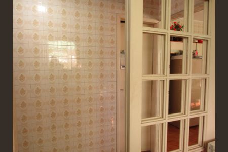 Casa à venda com 189m², 2 quartos e 2 vagasEscritório