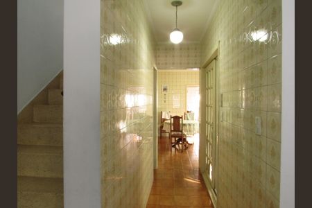 Casa à venda com 189m², 2 quartos e 2 vagasCorredor