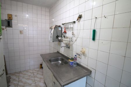 Apartamento à venda com 54m², 2 quartos e 1 vagaCozinha