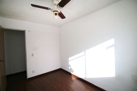 Apartamento à venda com 54m², 2 quartos e 1 vagaQuarto 2