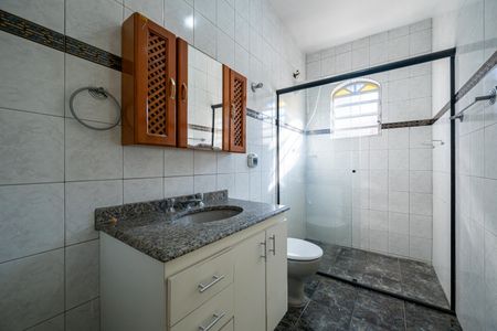 Casa à venda com 156m², 3 quartos e 1 vaga Casa à venda com 156m², 3 quartos e 1 vagaBanheiro