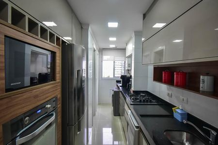 Apartamento à venda com 90m², 2 quartos e 2 vagas Apartamento à venda com 90m², 2 quartos e 2 vagasCozinha