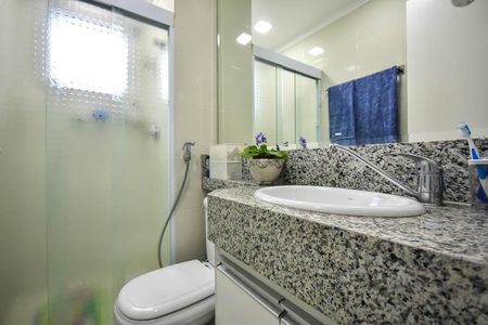 Apartamento à venda com 90m², 2 quartos e 2 vagas Apartamento à venda com 90m², 2 quartos e 2 vagasBanheiro Suíte 1