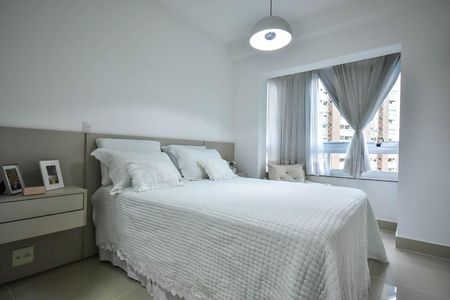 Apartamento à venda com 90m², 2 quartos e 2 vagas Apartamento à venda com 90m², 2 quartos e 2 vagasSuíte 2