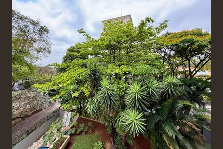 Apartamento à venda com 69m², 2 quartos e 1 vaga Apartamento à venda com 69m², 2 quartos e 1 vagaVista Sacada