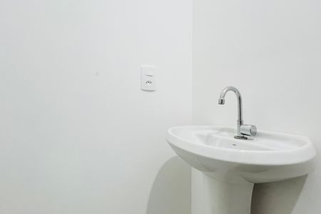 Apartamento à venda com 32m², 2 quartos e sem vaga Apartamento à venda com 32m², 2 quartos e sem vagaBanheiro