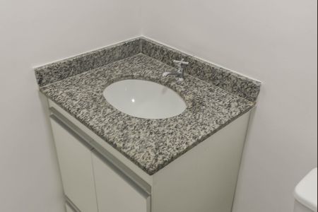 Apartamento à venda com 61m², 2 quartos e 1 vagaBanheiro Social