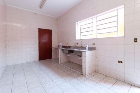 Casa à venda com 502m², 5 quartos e 3 vagasCozinha