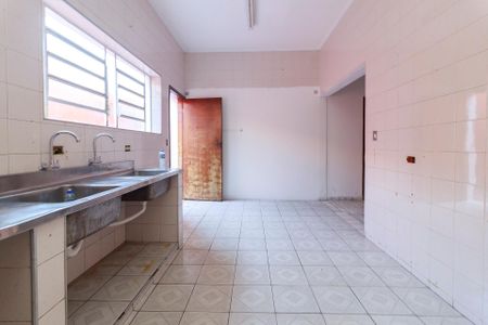 Casa à venda com 502m², 5 quartos e 3 vagasCozinha