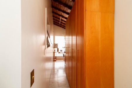 Casa à venda com 156m², 3 quartos e 4 vagas Casa à venda com 156m², 3 quartos e 4 vagasSuíte 2