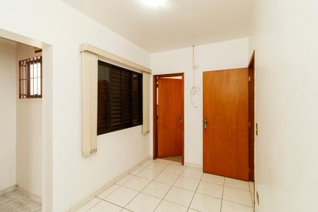 Casa à venda com 156m², 3 quartos e 4 vagas Casa à venda com 156m², 3 quartos e 4 vagasSuíte 2