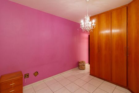 Casa à venda com 156m², 3 quartos e 4 vagas Casa à venda com 156m², 3 quartos e 4 vagasSuíte 1