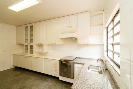 Casa à venda com 156m², 3 quartos e 4 vagas Casa à venda com 156m², 3 quartos e 4 vagasCozinha