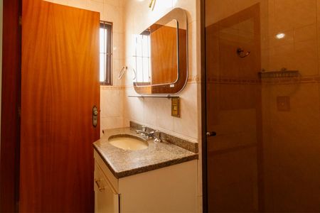 Casa à venda com 156m², 3 quartos e 4 vagas Casa à venda com 156m², 3 quartos e 4 vagasBanheiro da Suíte 2