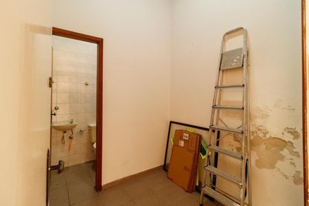 Casa à venda com 156m², 3 quartos e 4 vagas Casa à venda com 156m², 3 quartos e 4 vagasQuarto de Serviço