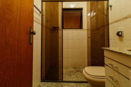 Casa à venda com 156m², 3 quartos e 4 vagas Casa à venda com 156m², 3 quartos e 4 vagasBanheiro da Suíte 3