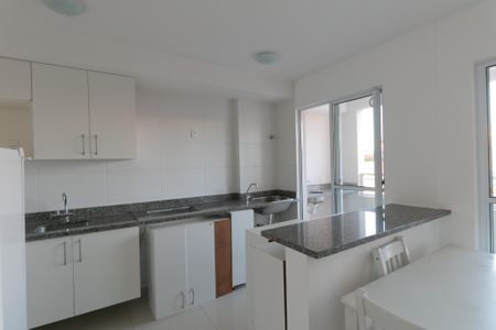 Apartamento à venda com 65m², 2 quartos e 1 vaga Apartamento à venda com 65m², 2 quartos e 1 vagaCozinha e Área de Serviço