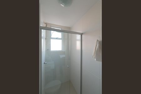 Apartamento à venda com 65m², 2 quartos e 1 vaga Apartamento à venda com 65m², 2 quartos e 1 vagaBanheiro Suite