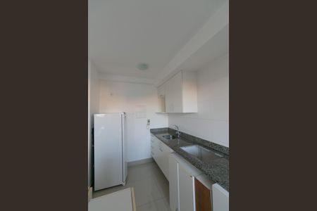 Apartamento à venda com 65m², 2 quartos e 1 vaga Apartamento à venda com 65m², 2 quartos e 1 vagaCozinha e Área de Serviço