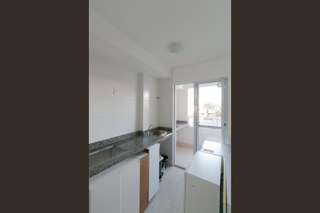 Apartamento à venda com 65m², 2 quartos e 1 vaga Apartamento à venda com 65m², 2 quartos e 1 vagaCozinha e Área de Serviço