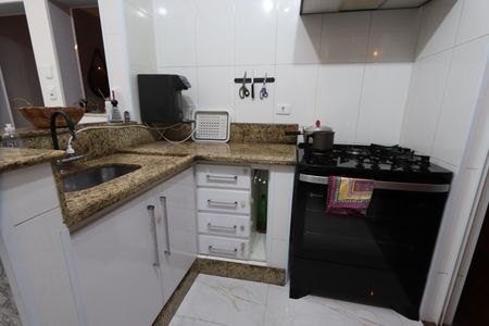 Casa à venda com 110m², 2 quartos e 2 vagasCozinha