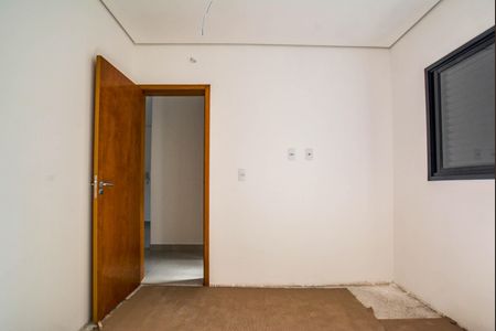 Apartamento à venda com 68m², 2 quartos e 2 vagas Apartamento à venda com 68m², 2 quartos e 2 vagas Suíte