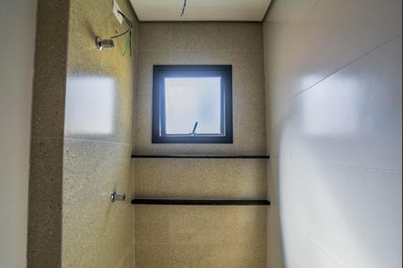 Apartamento à venda com 68m², 2 quartos e 2 vagas Apartamento à venda com 68m², 2 quartos e 2 vagasBanheiro Social