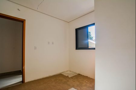 Apartamento à venda com 68m², 2 quartos e 2 vagas Apartamento à venda com 68m², 2 quartos e 2 vagasSuíte