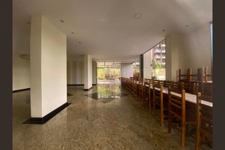 Apartamento para alugar com 80m², 2 quartos e 2 vagas Apartamento para alugar com 80m², 2 quartos e 2 vagasÁrea comum - Salão de festas