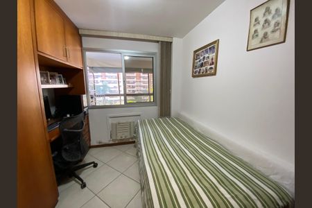 Apartamento para alugar com 80m², 2 quartos e 2 vagas Apartamento para alugar com 80m², 2 quartos e 2 vagasQuarto 01