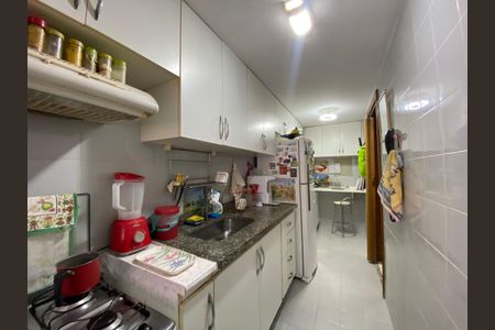 Apartamento para alugar com 80m², 2 quartos e 2 vagas Apartamento para alugar com 80m², 2 quartos e 2 vagasCozinha
