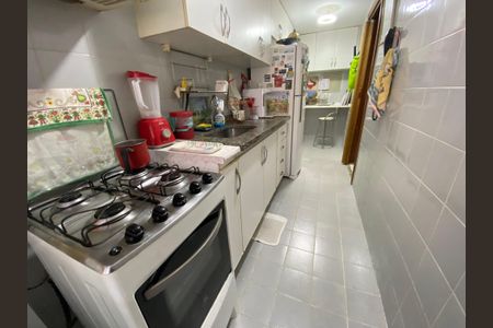 Apartamento para alugar com 80m², 2 quartos e 2 vagas Apartamento para alugar com 80m², 2 quartos e 2 vagasCozinha