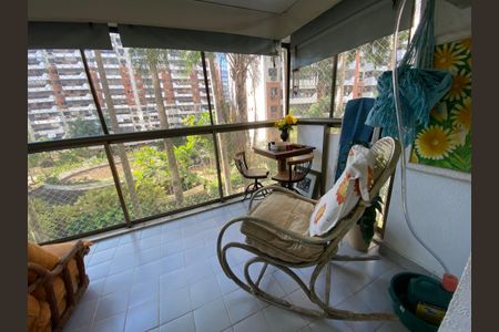 Apartamento para alugar com 80m², 2 quartos e 2 vagas Apartamento para alugar com 80m², 2 quartos e 2 vagasVaranda Sala
