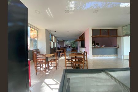 Apartamento para alugar com 80m², 2 quartos e 2 vagas Apartamento para alugar com 80m², 2 quartos e 2 vagasRestaurante