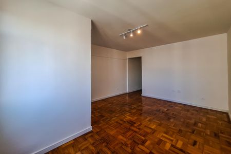 Studio à venda com 29m², 1 quarto e sem vaga Studio à venda com 29m², 1 quarto e sem vagaStudio