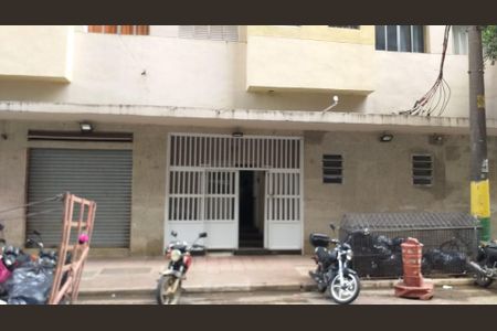 Studio à venda com 29m², 1 quarto e sem vaga Studio à venda com 29m², 1 quarto e sem vagaFachada