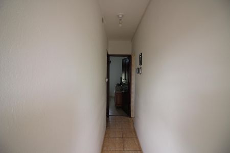 Casa à venda com 260m², 3 quartos e 7 vagasCorredor