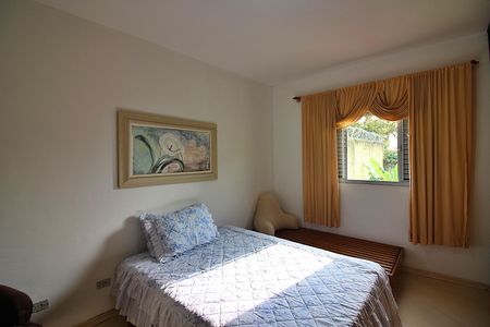 Casa à venda com 260m², 3 quartos e 7 vagasQuarto 1