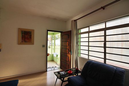 Casa à venda com 260m², 3 quartos e 7 vagasSala