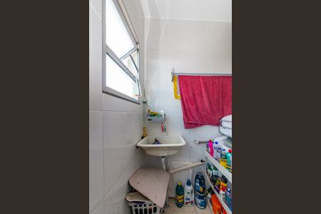 Apartamento à venda com 75m², 3 quartos e 1 vagaÁrea de Serviço