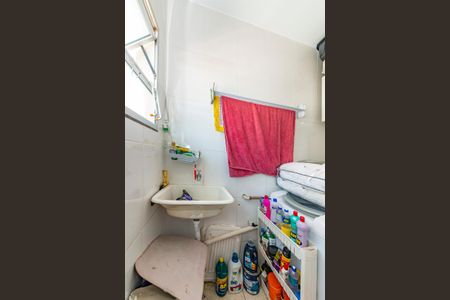 Apartamento à venda com 75m², 3 quartos e 1 vagaÁrea de Serviço