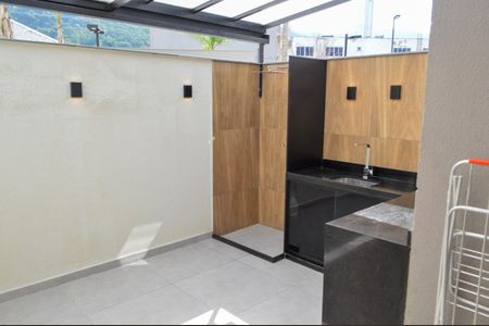 Apartamento à venda com 60m², 2 quartos e 1 vaga Apartamento à venda com 60m², 2 quartos e 1 vagaVaranda gourmet