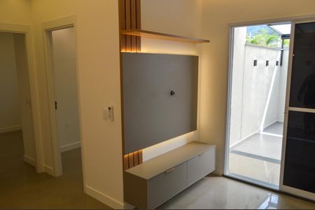 Apartamento à venda com 60m², 2 quartos e 1 vaga Apartamento à venda com 60m², 2 quartos e 1 vagaSala